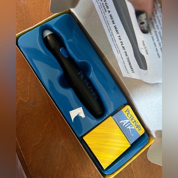 Pictionary air game - Picture 2 of 2